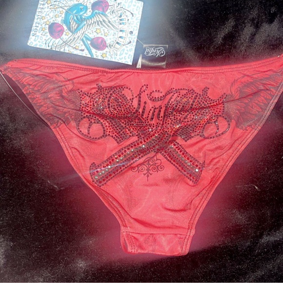 Bought these but sadly don’t fit! - Picture 2 of 3